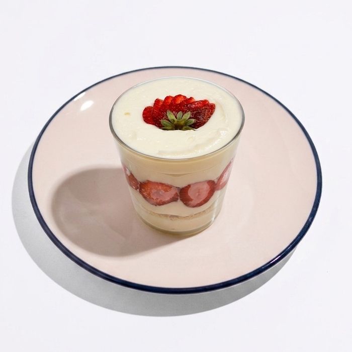 So' Çilekli Cup