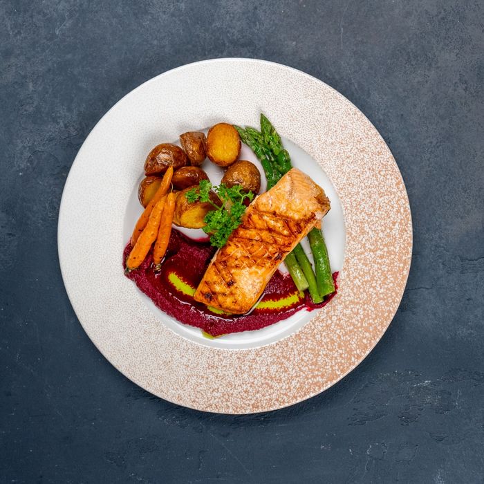 Bayby Veggies Grilled Salmon