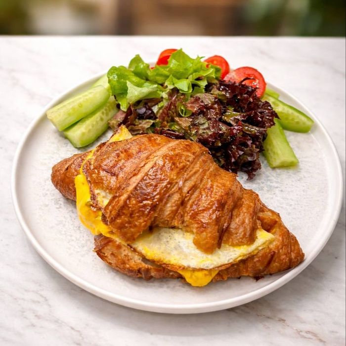 Croissant with Avocado Sauce