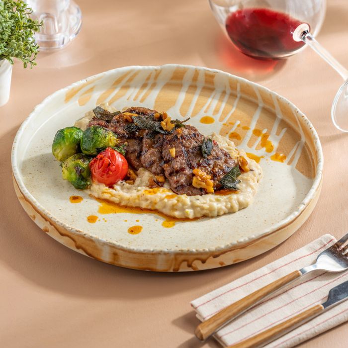 Meatballs with Green Apple Beğendi
