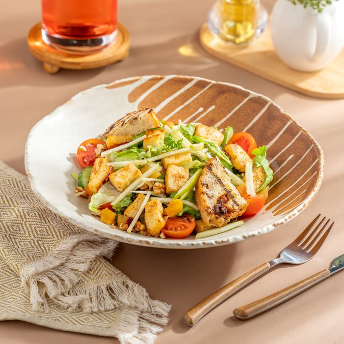 Halloumi salad